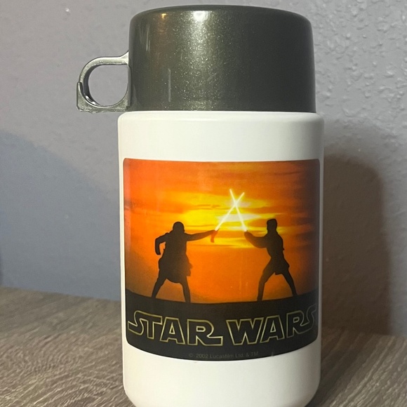 ORIGINAL 2002 Attack Of The Clones Star Wars Thermos W/Lid Cup Model #3700 Used - Picture 1 of 8